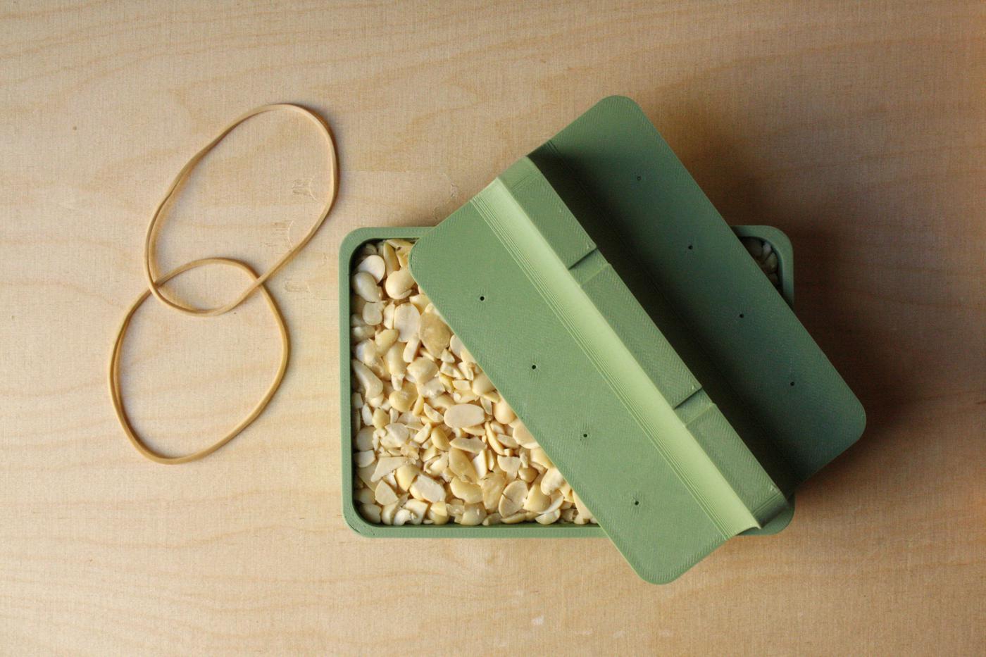Domingo Club 3D printed mould with tempeh preparation before incubation